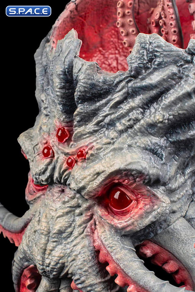 1/10 Scale H.P. Lovecraft Statue - The Forbidden Edition (Masters of Madness)
