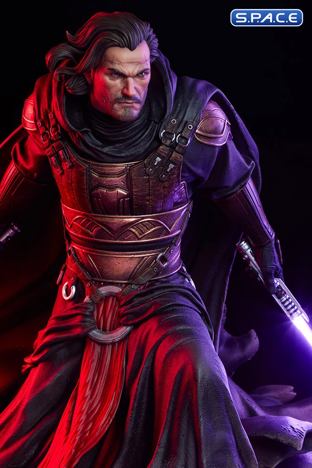 Darth Revan Premium Format Figure (Star Wars Legends)