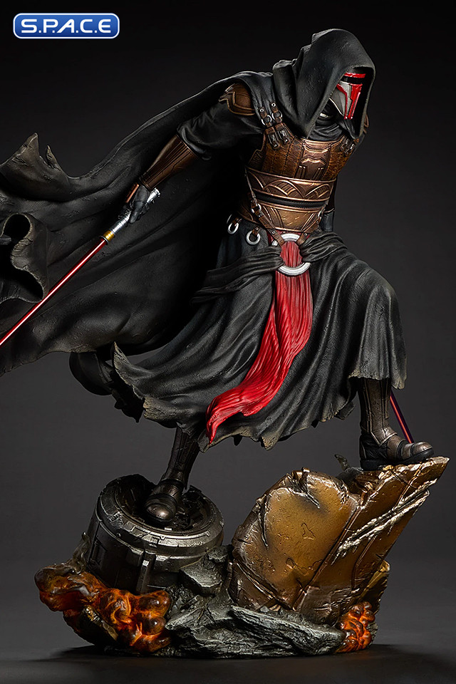 Darth Revan Premium Format Figure (Star Wars Legends)