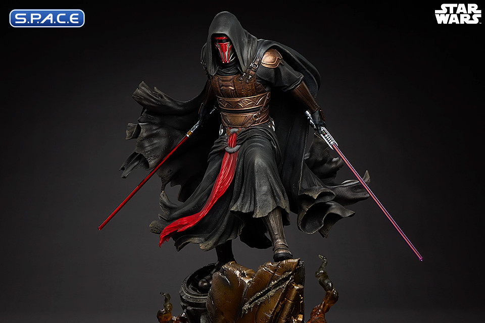Darth Revan Premium Format Figure (Star Wars Legends)