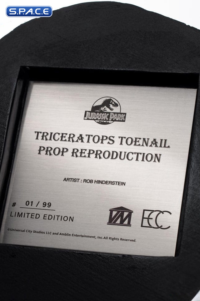 Triceratops Toenail Prop Replica (Jurassic Park)