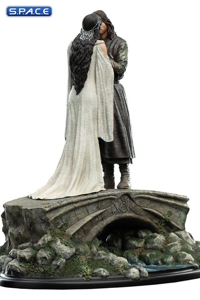 Aragorn and Arwen Mini-Statue (Lord of the Rings)