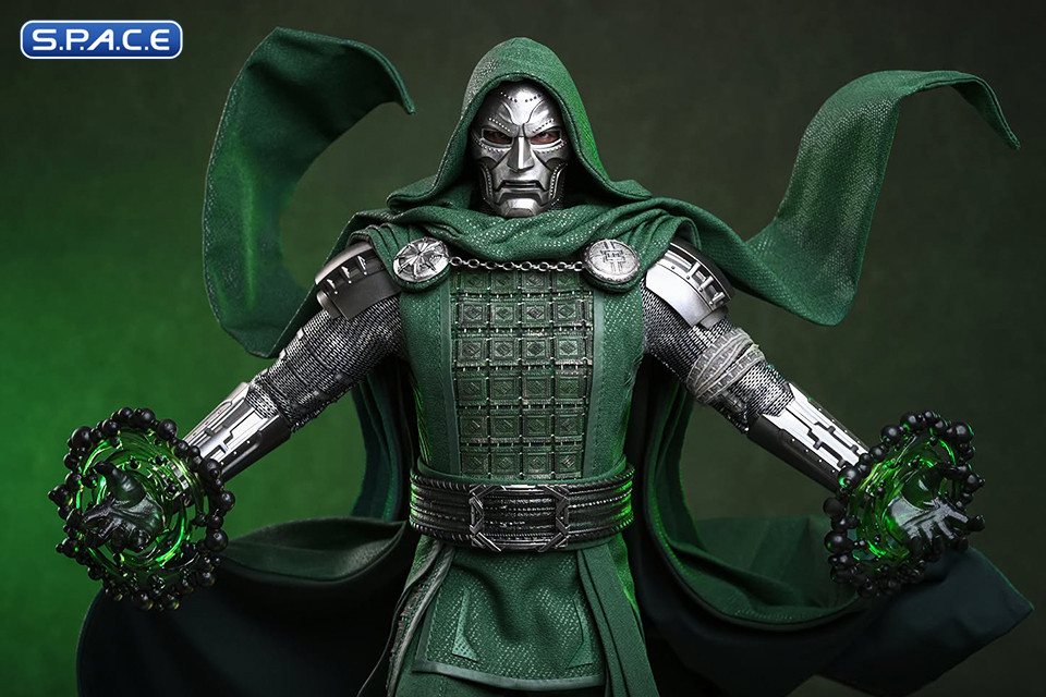 1/6 Scale Doctor Doom Movie Masterpiece MMS906 (Avengers: Doomsday)