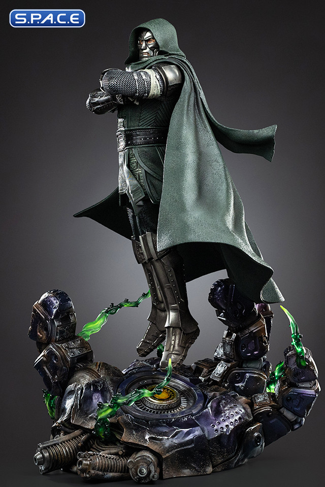 1/4 Scale Doctor Doom Legacy Replica Statue (Avengers: Doomsday)