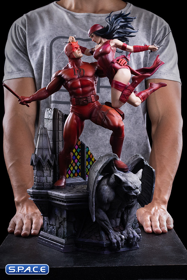 1/6 Scale Daredevil and Elektra Diorama (Marvel)