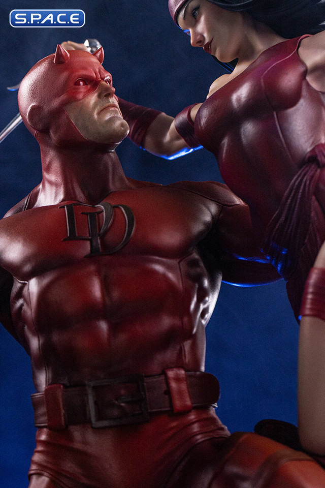 1/6 Scale Daredevil and Elektra Diorama (Marvel)