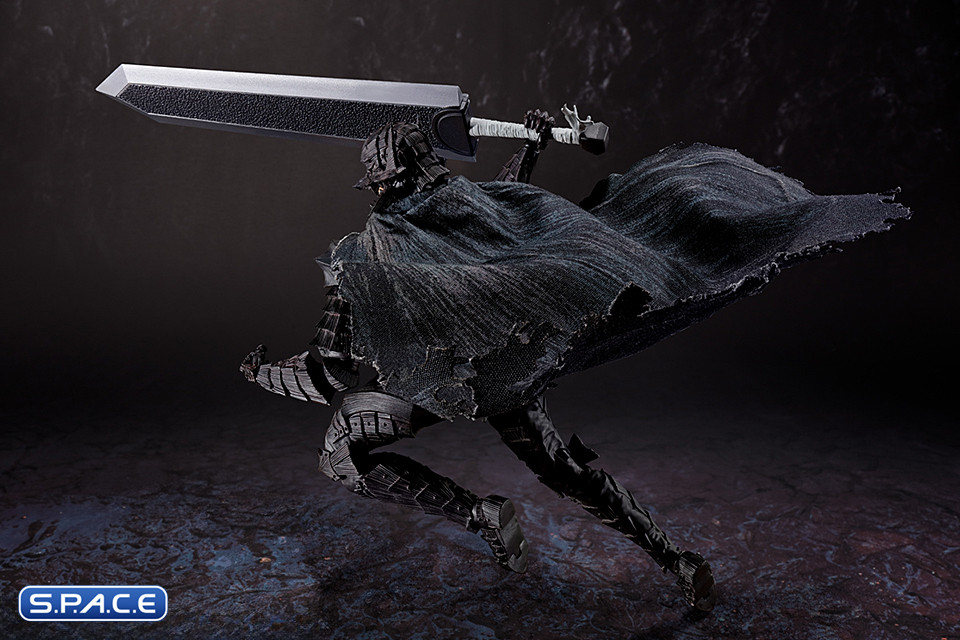 S.H.Figuarts Guts �Berserker Armor� - Heat of Passion Version (Berserk)