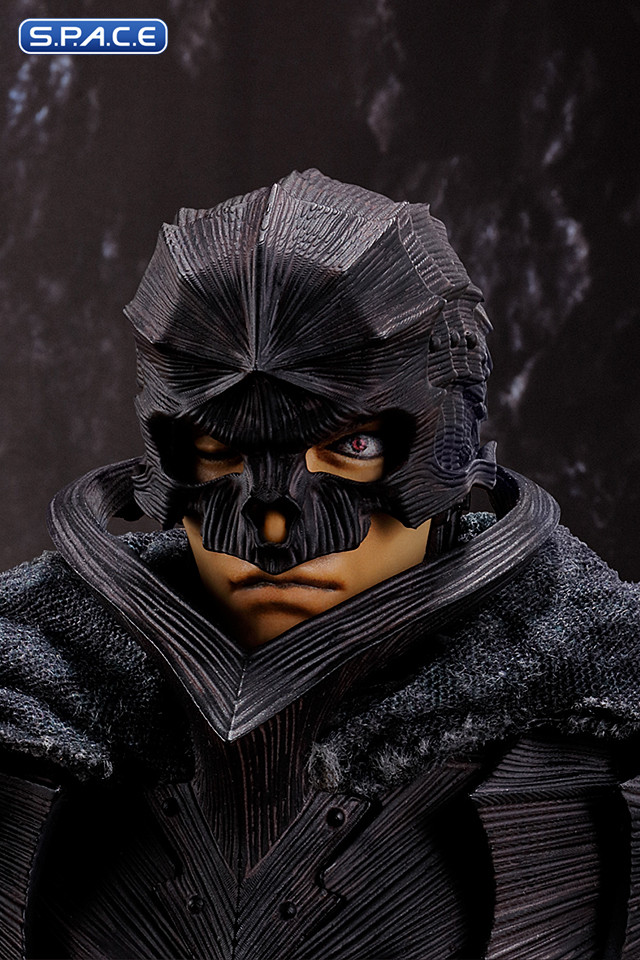S.H.Figuarts Guts �Berserker Armor� - Heat of Passion Version (Berserk)