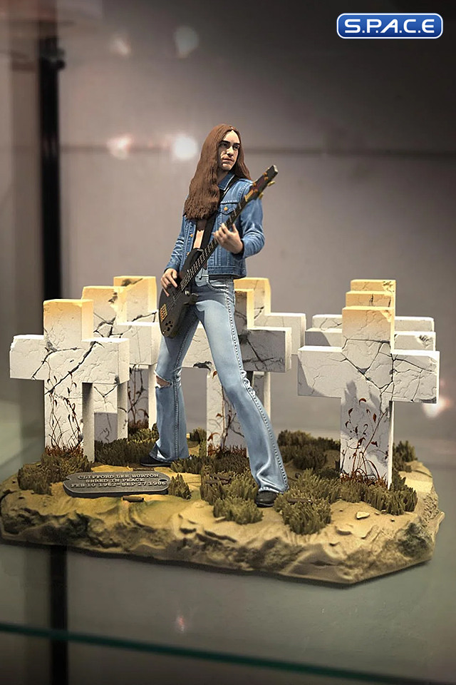 Cliff Burton Rock Iconz Statue - Version 3 (Metallica)