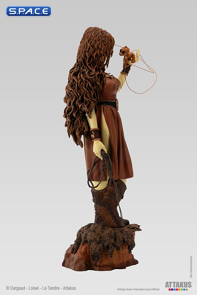 Pelisse mit Pelzchen Statue - Sepia Version