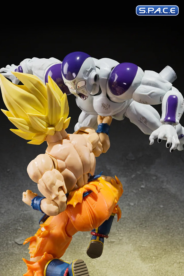 S.H.Figuarts Full Power Frieza - Scarred Version (Dragon Ball Z)