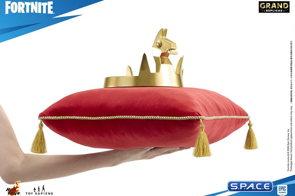1:1 Victory Crown Life-Size Grand Replica (Fortnite)
