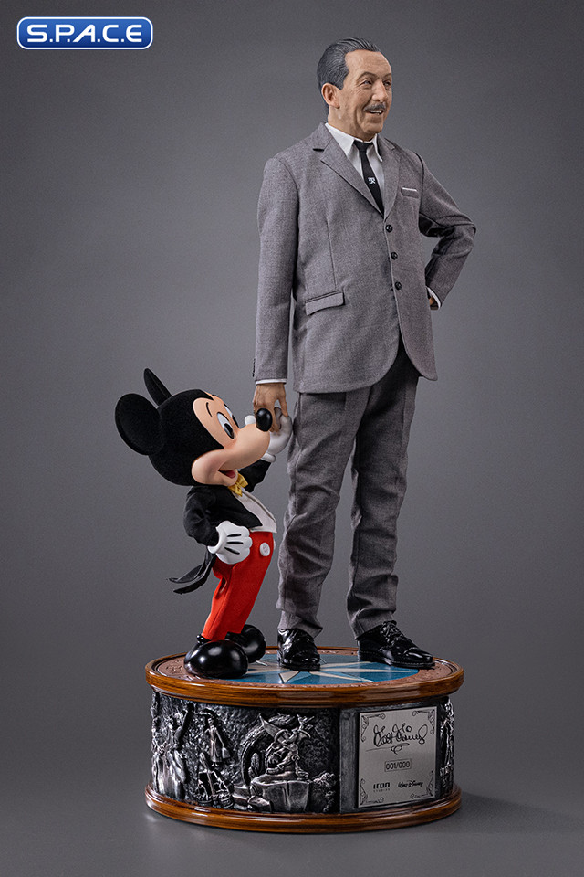1/4 Scale Walt Disney & Mickey Mouse Deluxe Legacy Replica Statue (Disney)