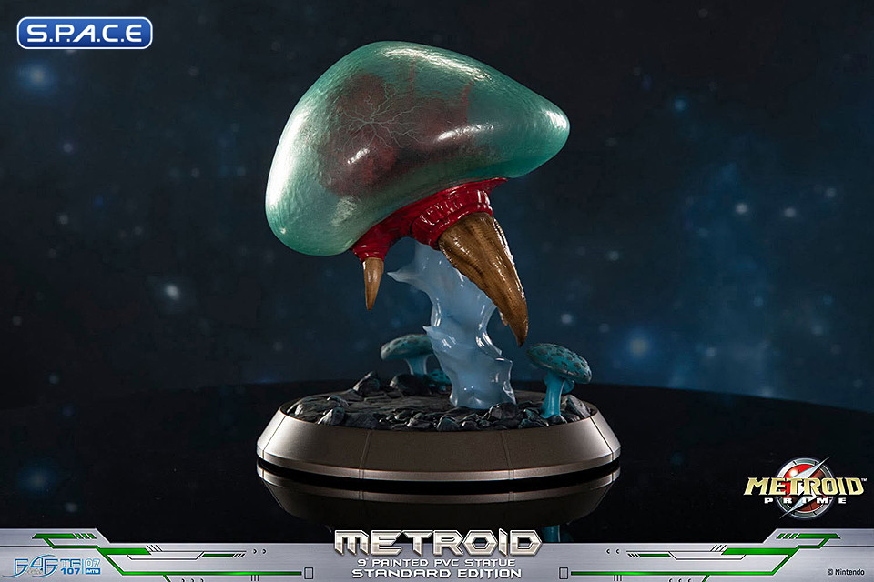 Metroid PVC Statue - Glow in the Dark Version (Metroid Prime)