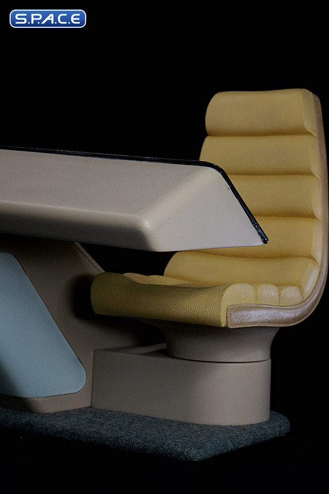 1/6 Scale Enterprise-D Bridge Consoles Set (Star Trek: The Next Generation)