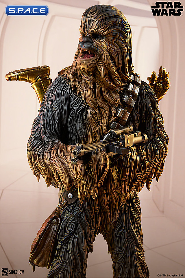 Chewbacca and C-3PO Premium Format Figure (Star Wars)