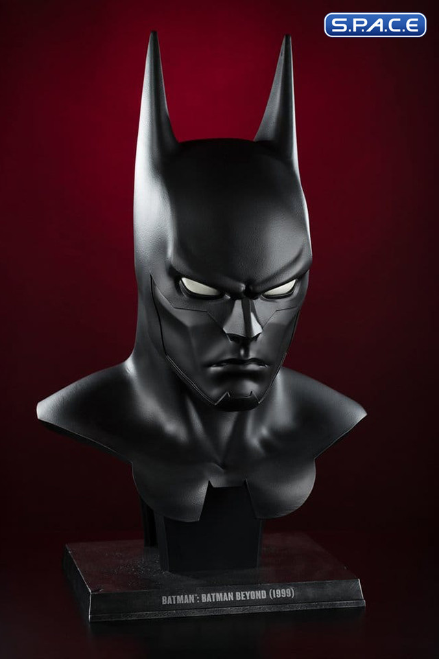 1:1 Batman Cowl Life-Size Replica (Batman Beyond)
