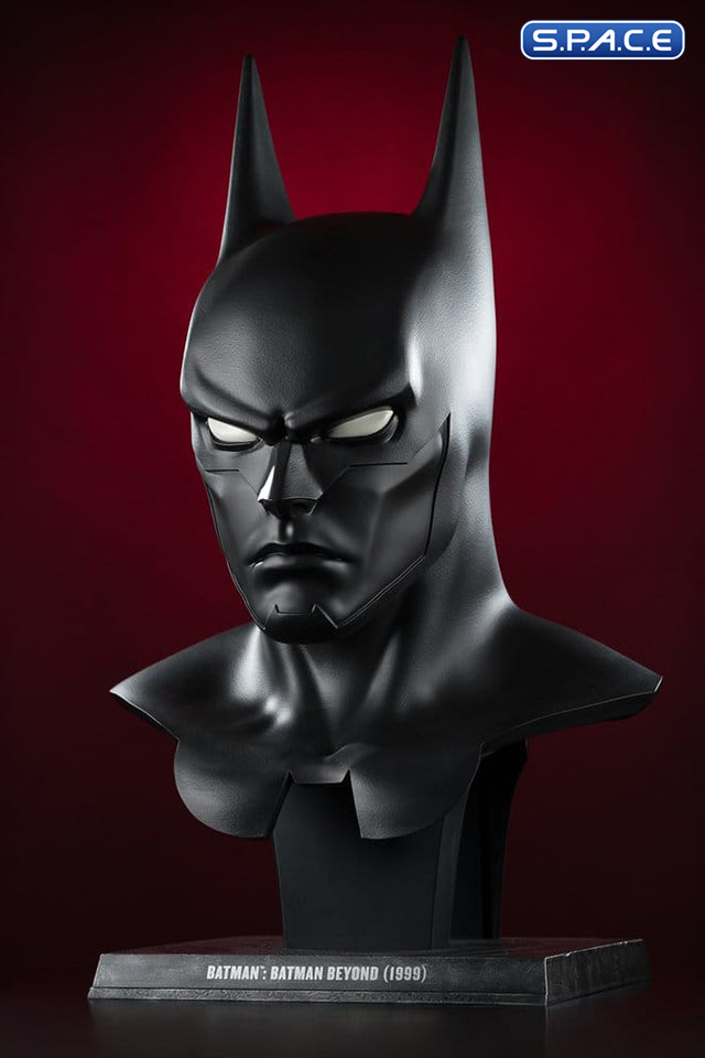 1:1 Batman Cowl Life-Size Replica (Batman Beyond)