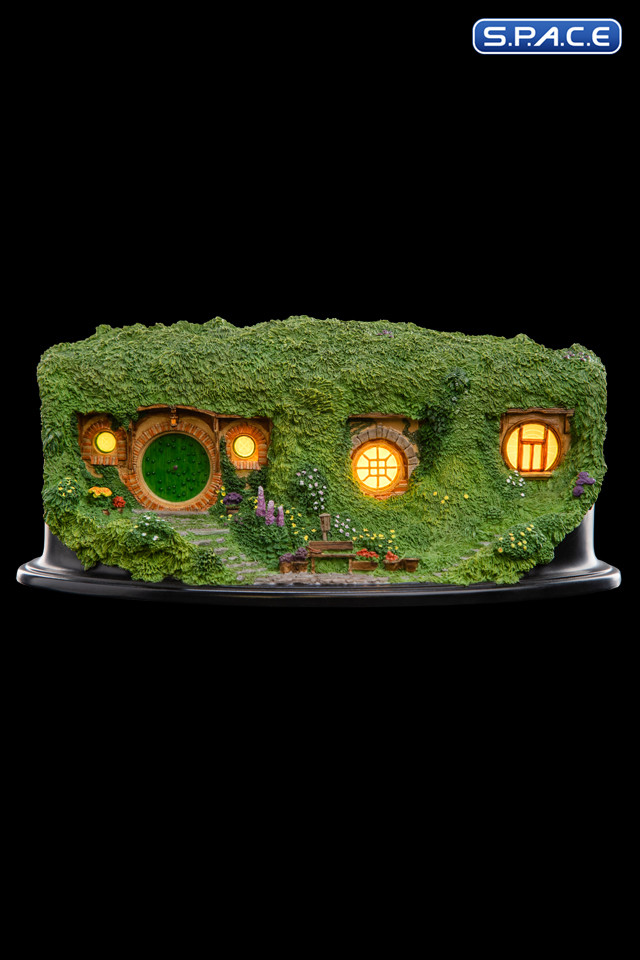 Bag End Hobbit Hole - Illuminated Version (Lord of the Rings)