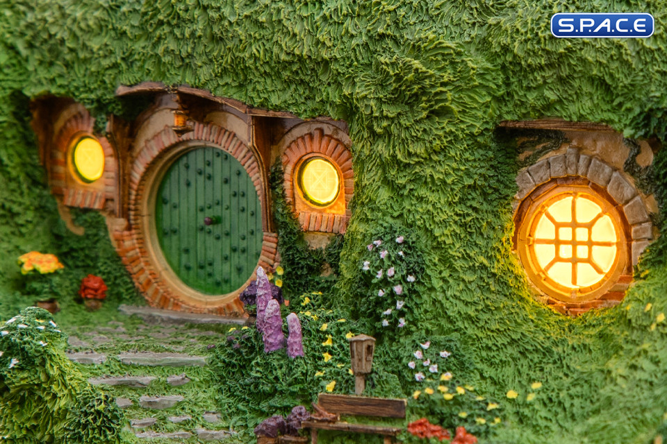 Bag End Hobbit Hole - Illuminated Version (Lord of the Rings)
