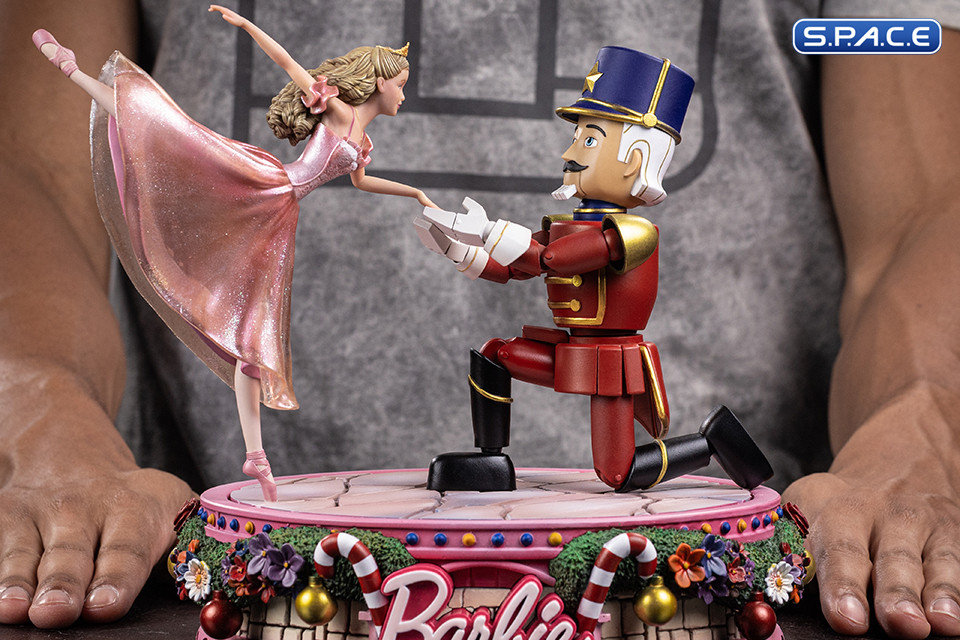1/10 Scale Barbie Deluxe Art Scale Statue (Barbie in the Nutcracker)