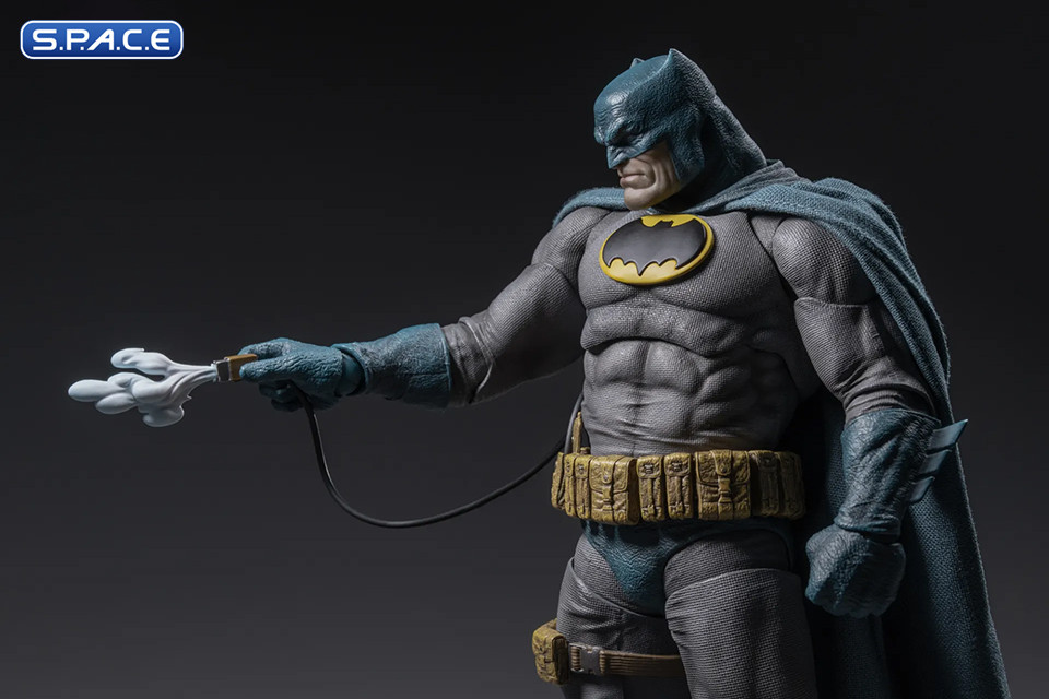 1/12 Scale Batman - blue Suit Version (Batman: The Dark Knight Returns)