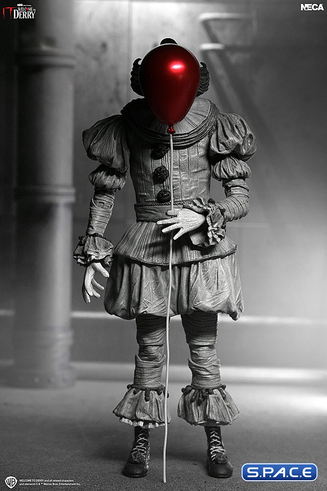 Ultimate Black & White Pennywise (It: Welcome to Derry)