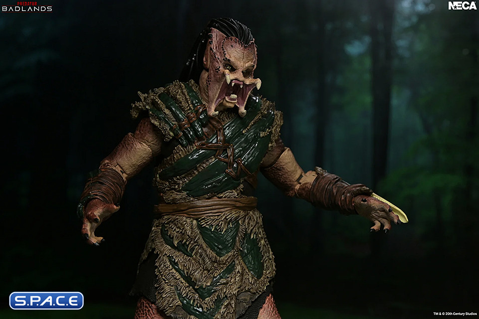 Ultimate Dek - Bone Bison Armor Version (Predator: Badlands)
