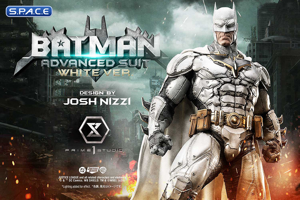 Batman Advanced Suit - White Version by Josh Nizzi Ultimate Museum Masterline Statue (DC Comics)