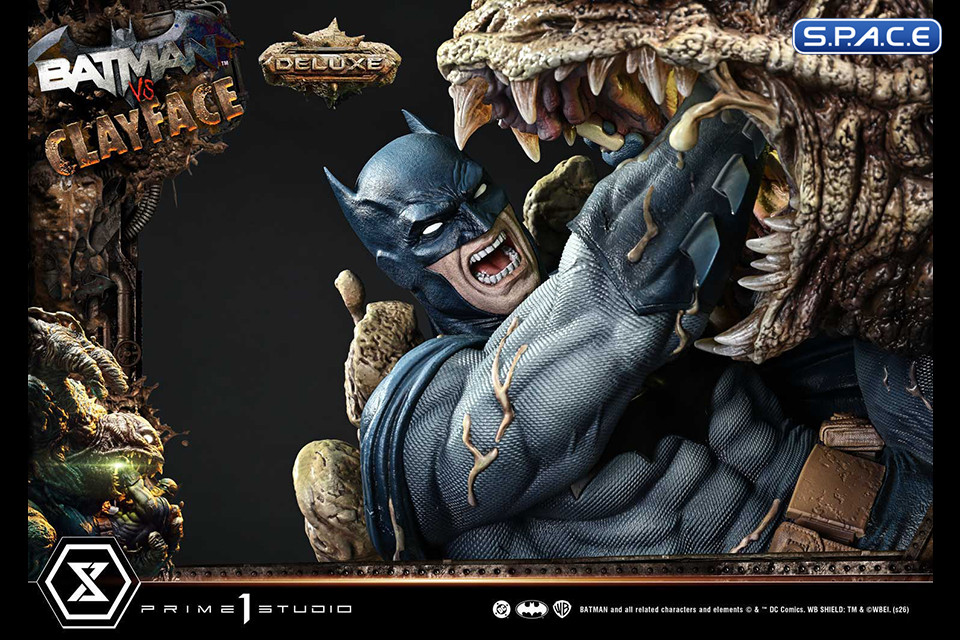 1/4 Scale Batman vs. Clayface Deluxe Ultimate Premium Masterline Statue - Bonus Version (DC Comics)