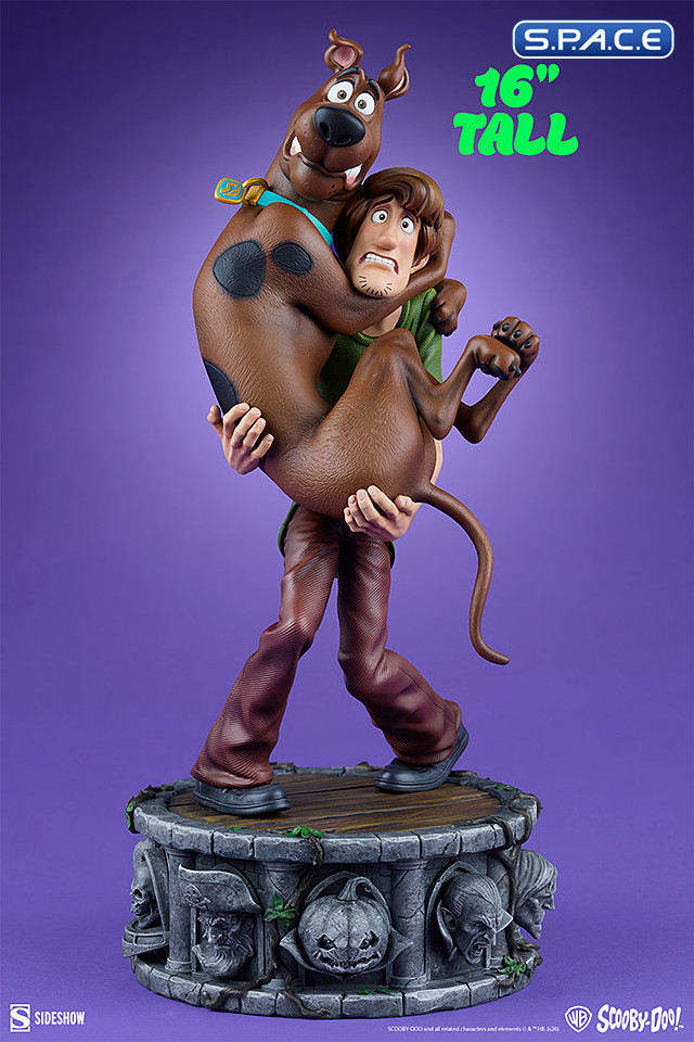 Scooby-Doo and Shaggy Statue (Scooby-Doo)