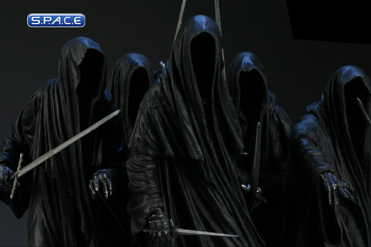 Ringwraiths - Shades of Mordor Diorama (The Lord of the Rings)