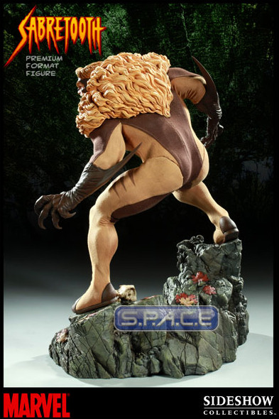 Sabretooth Premium Format Figure (Marvel)