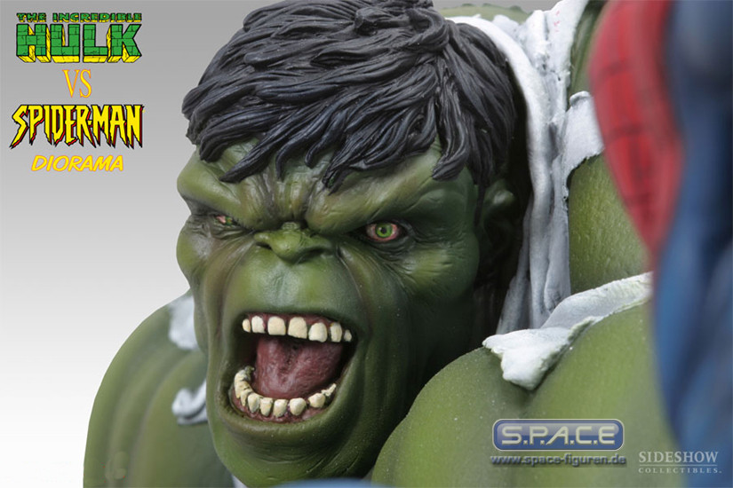 Hulk vs. Spider-Man Diorama (Marvel)