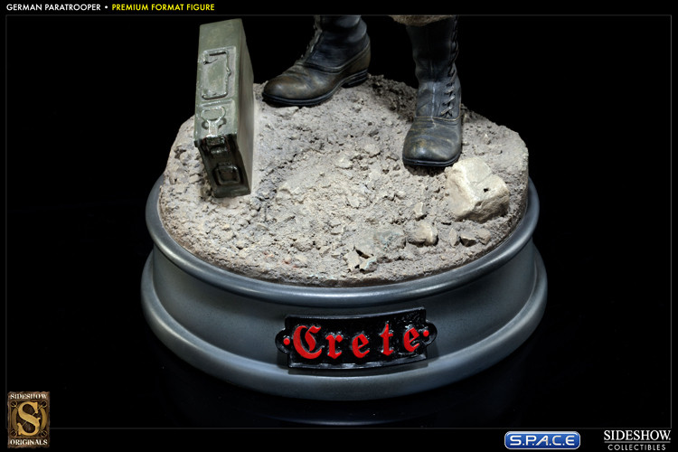 German Paratrooper - Battle of Crete Premium Format Figure (Military)
