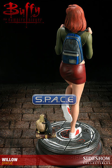 Willow Rosenberg Statue (Buffy)