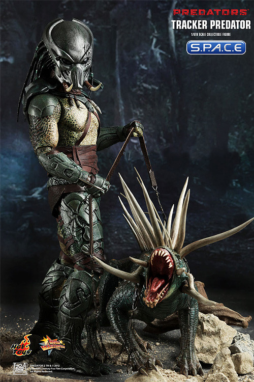 1/6 Scale Tracker Predator Movie Masterpiece MMS147 (Predators)