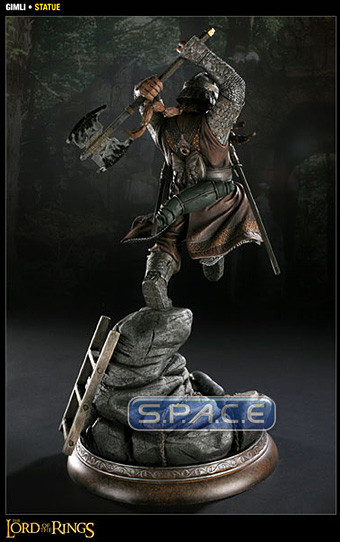 Gimli Statue (The Lord of the Rings)