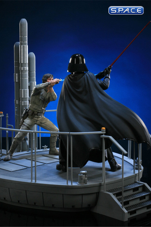 Luke Skywalker vs. Darth Vader on Bespin Diorama (Star Wars)