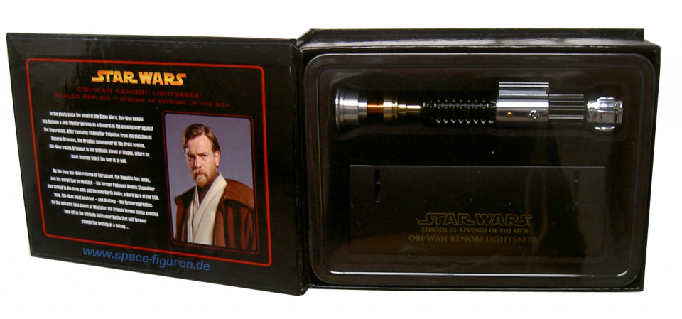 Obi-Wan Kenobi Lightsaber 0.45 Scale Replica (Star Wars E3 - ROTS)