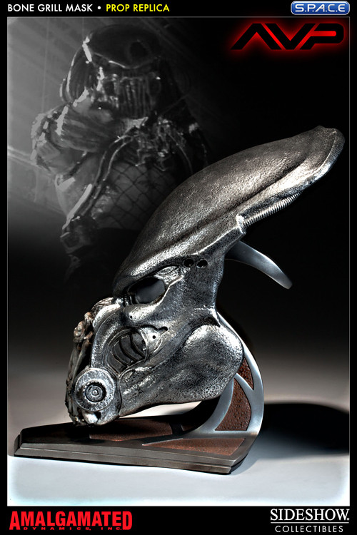 1:1 Bone Grill Predator Mask Life-Size Prop Replica (Alien vs. Predator)