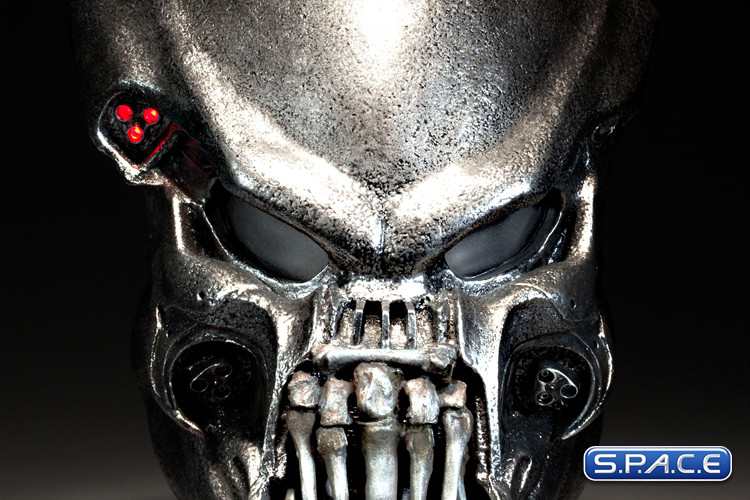 1:1 Bone Grill Predator Mask Life-Size Prop Replica (Alien vs. Predator)