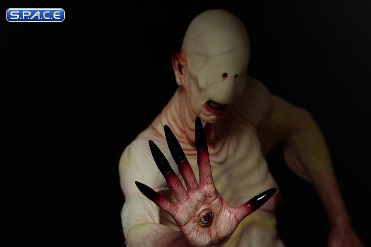 Pale Man Statue SDCC 2012 Exclusive (Pans Labyrinth)