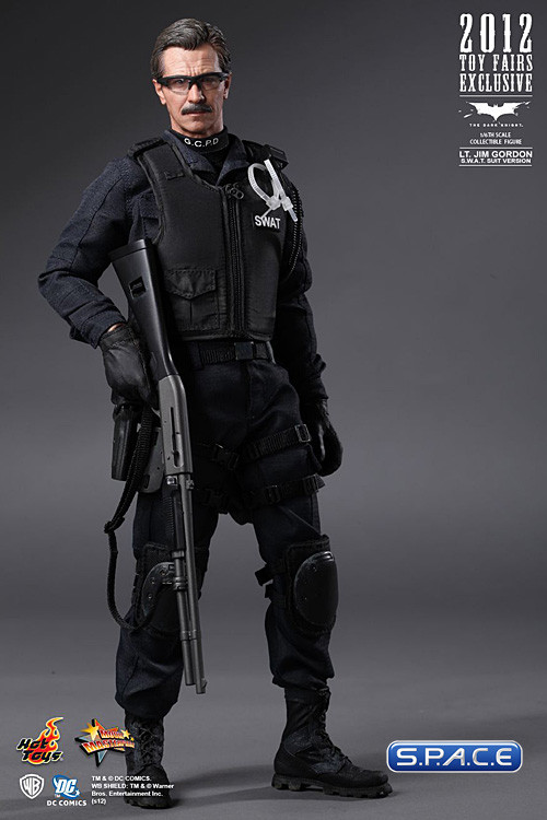 1/6 Scale Lt. Jim Gordon - S.W.A.T. Version MMS182 (Batman - The Dark Knight)
