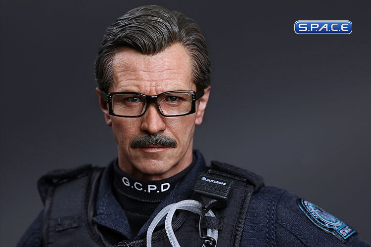1/6 Scale Lt. Jim Gordon - S.W.A.T. Version MMS182 (Batman - The Dark Knight)