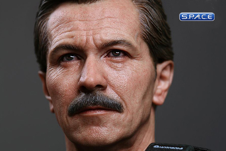 1/6 Scale Lt. Jim Gordon - S.W.A.T. Version MMS182 (Batman - The Dark Knight)