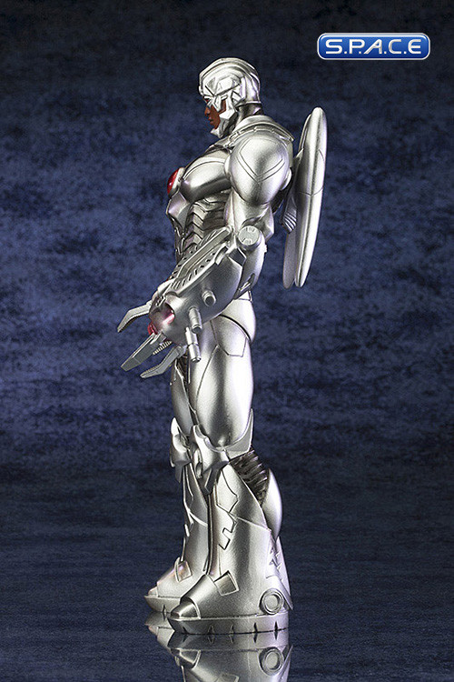 1/10 Scale Cyborg The New 52 ARTFXPlus Model Kit (DC Comics)