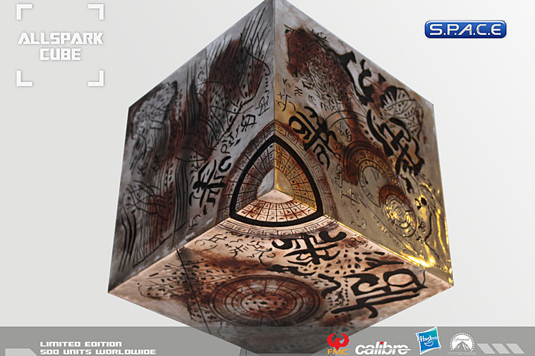 1:1 All Spark Cube Life-Size Replica (Transformers)