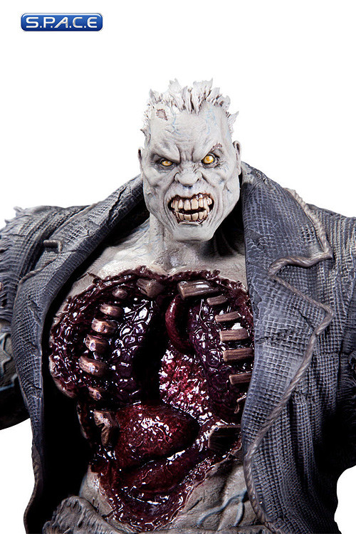 Solomon Grundy Deluxe Figure (Batman Arkham City)