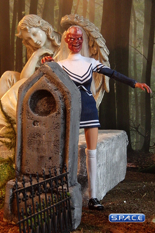 1/6 Betty the Cheerleader Zombie - regular version